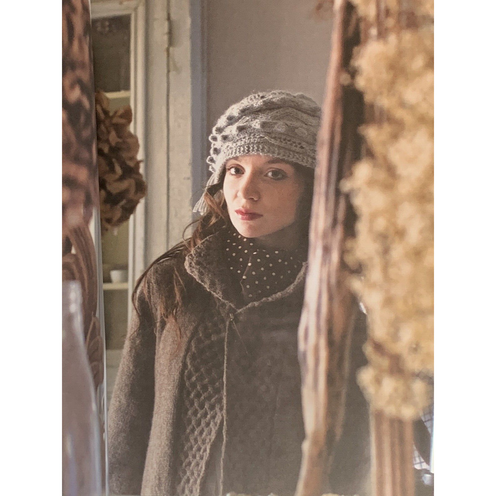 Aran Knits: 23 Contemporary Designs Classic Cable Patterns Storey knit noro book - Picture 6 of 7